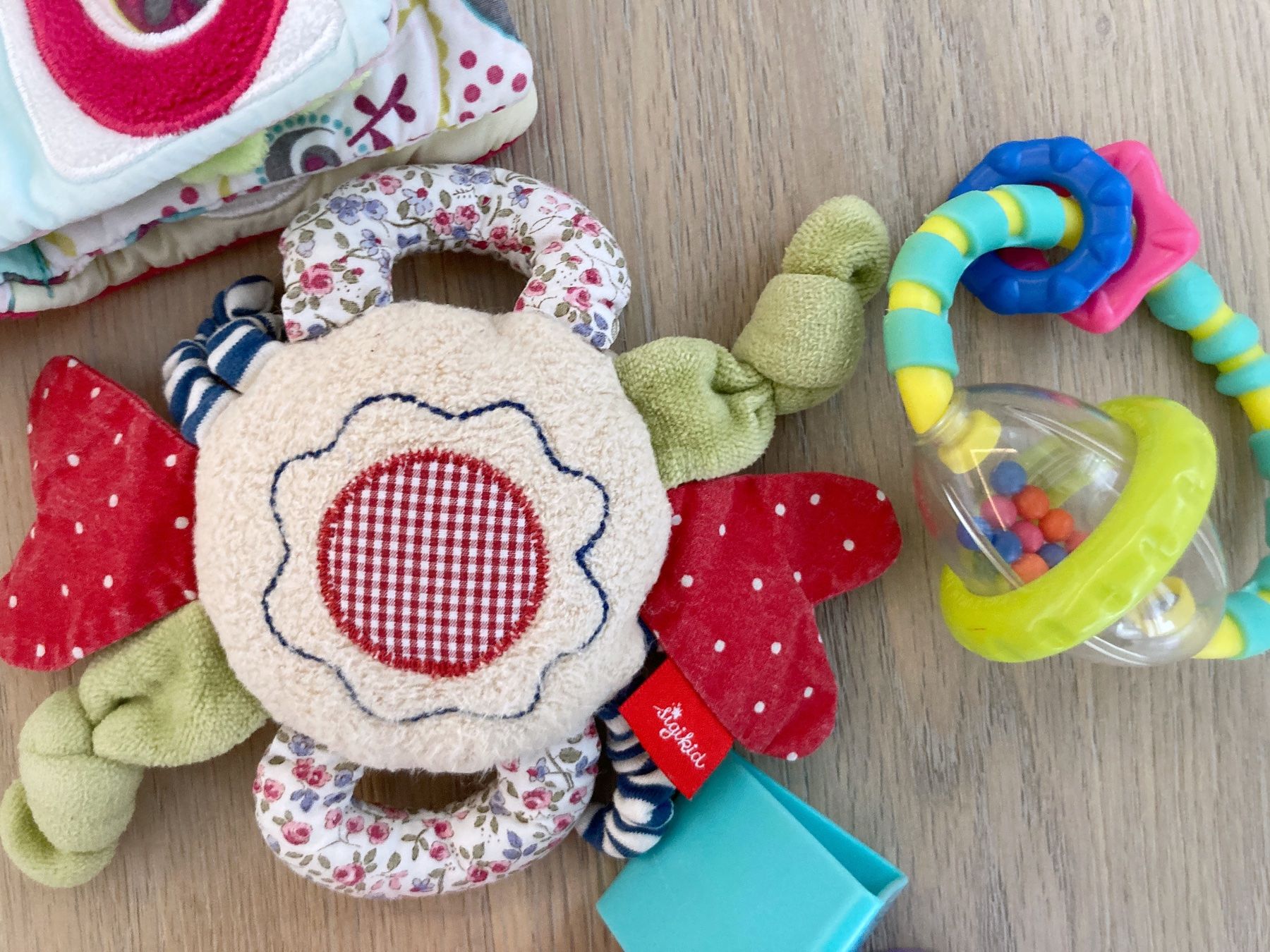 Giocattoli: Herziges Baby Spielzeug Set – Usato da Eggenwil venduto da Lissi82 5