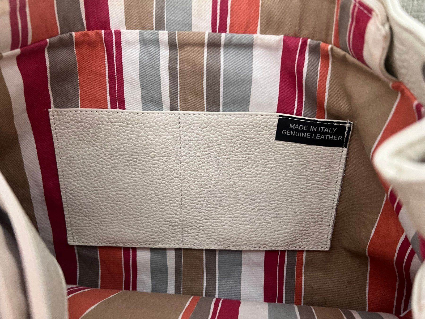 Borse da donna: Beiger Ledershopper mit mehreren Fächern – Nuovo e nell'imballaggio originale da Langendorf venduto da ber_t8vc 4