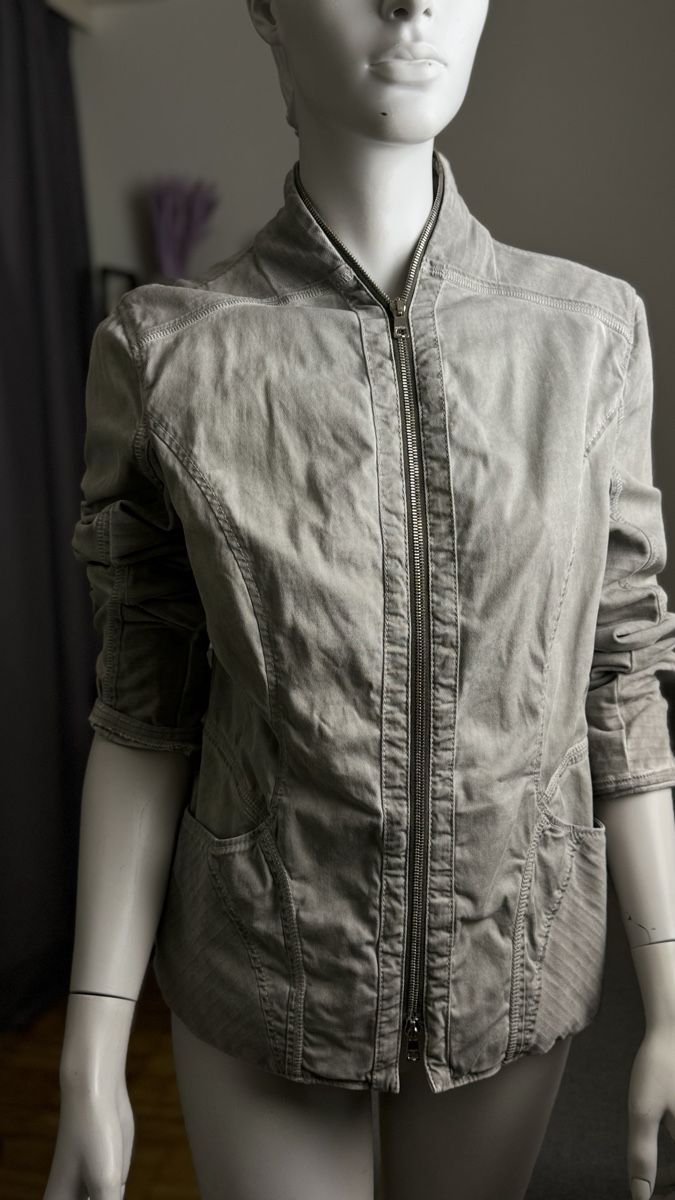 Marc Cain Giacche: Marc Cain Jacke Größe N5, Eleganter Style – Nuovo (secondo la descrizione) da Adliswil venduto da RicPro