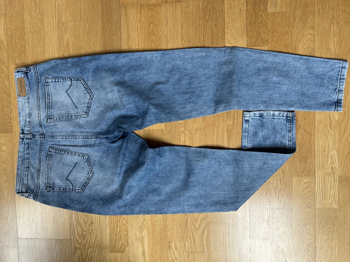 C&A Jeans: Jeans avec broderie – Usato da Daillens venduto da guisepa 5