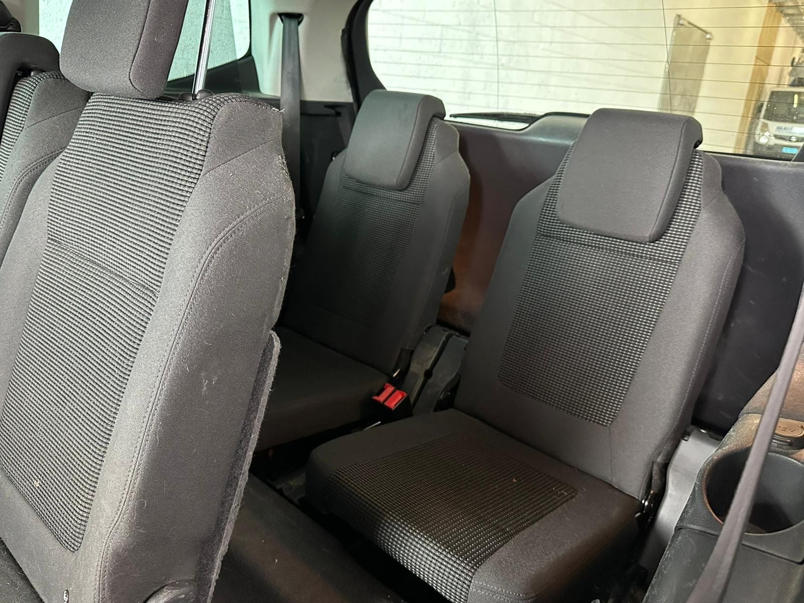 Peugeot Automobili: PEUGEOT 5008 1.6 16V T Active – Usato da Aclens venduto da sobacopeludo 9