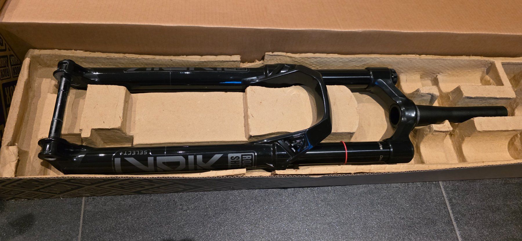 Rockshox Pezzi di ricambio: Rockshoks Lyrik Select + 29" 160 – Usato da Illnau venduto da Tschumpi