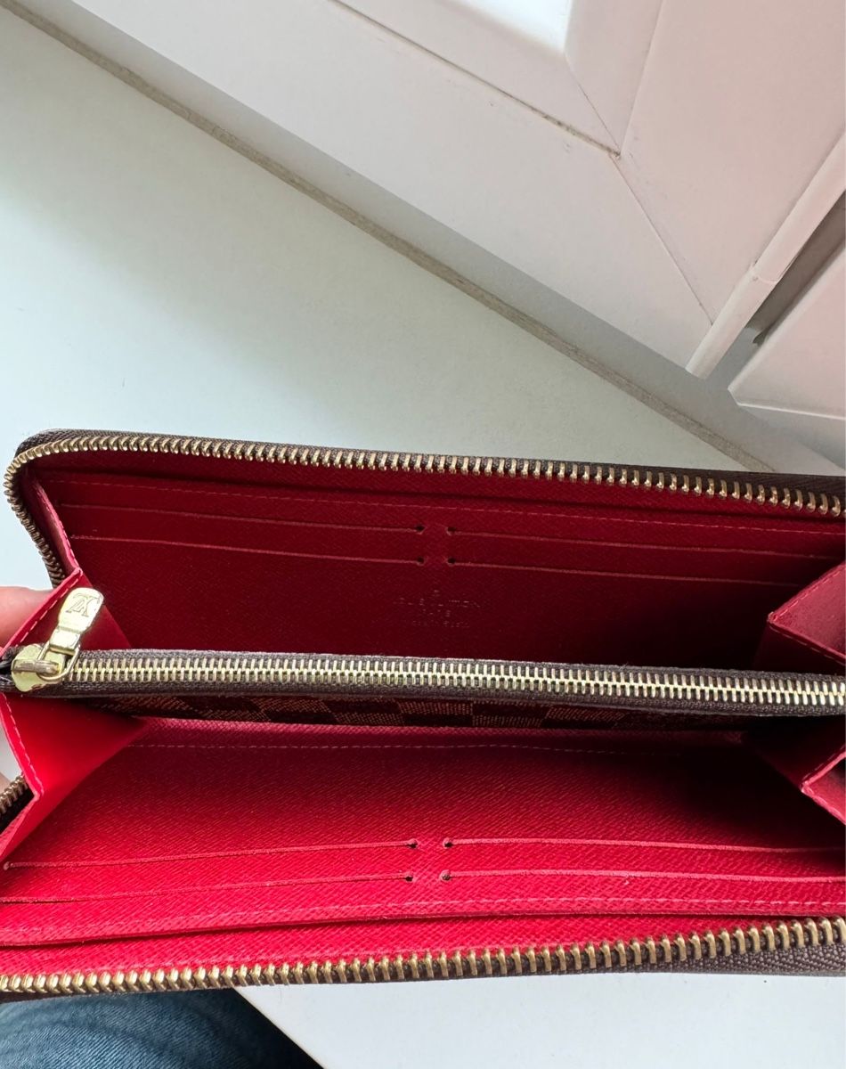 Louis Vuitton Portamonete: Louis Vuitton Zippy Wallet – Usato da Tagelswangen venduto da Fabiopiazzi 2