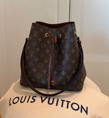Louis Vuitton NéoNoé MM Monogram Canvas