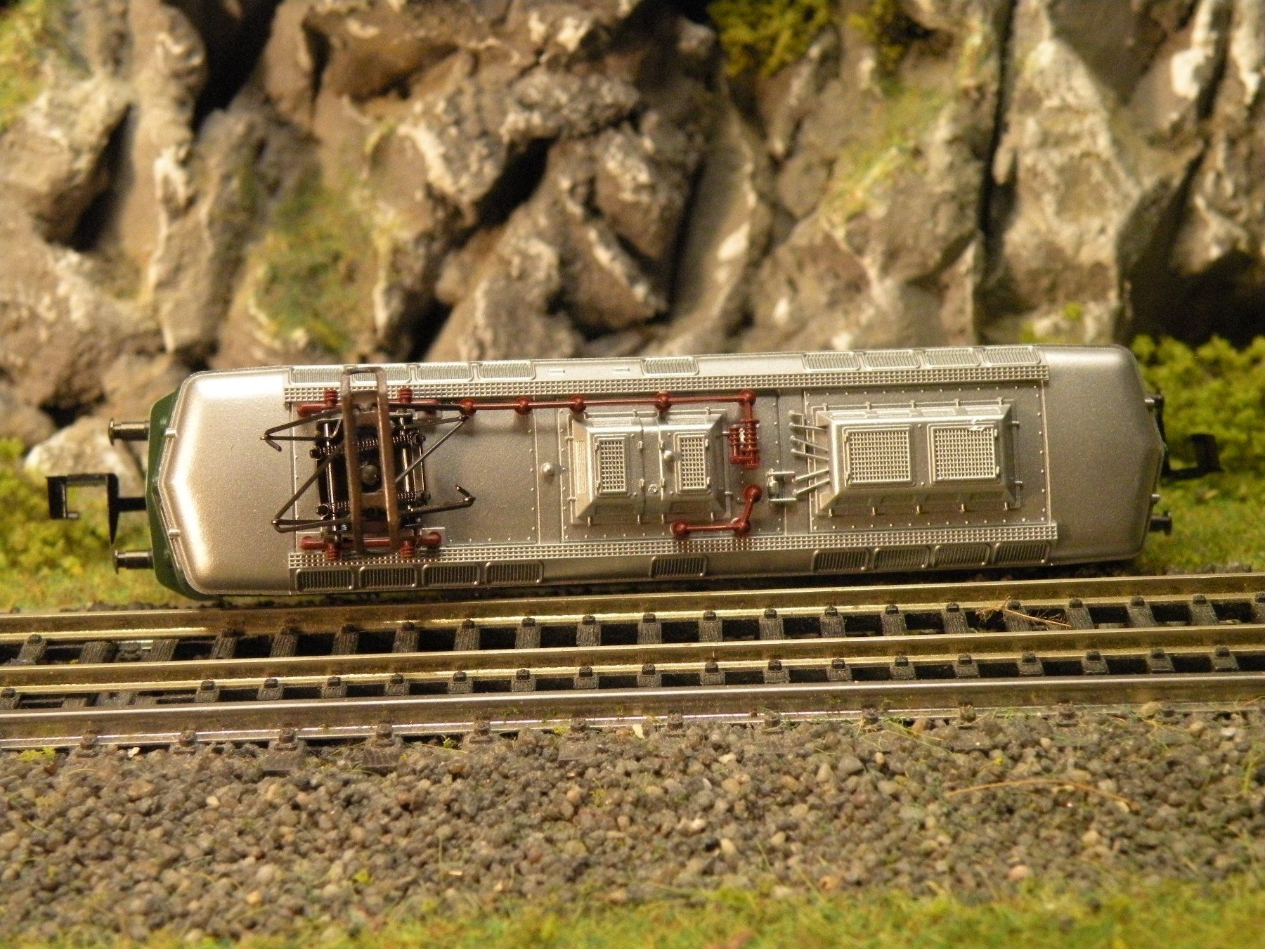 Trix Trains électriques: Minitrix Lok SBB FFS  304 – D'occasion à Steffisburg par loki36 1