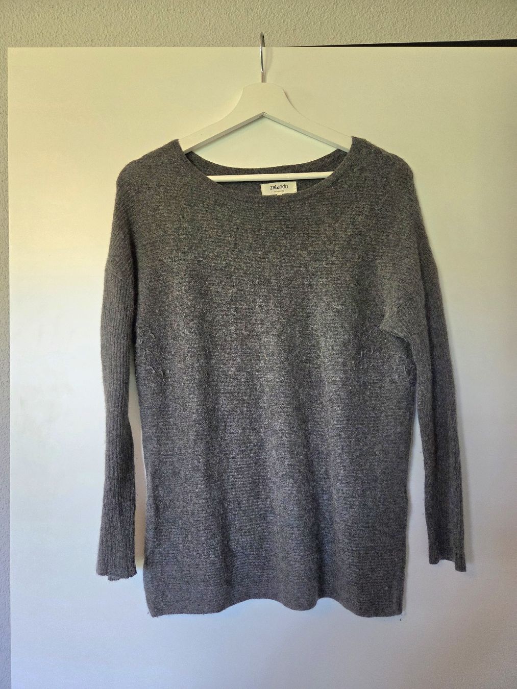 Maglioni & Felpe: Zalando Essentials Kaschmirpullover, XS, Grau – Usato da Pfäffikon ZH venduto da salix92