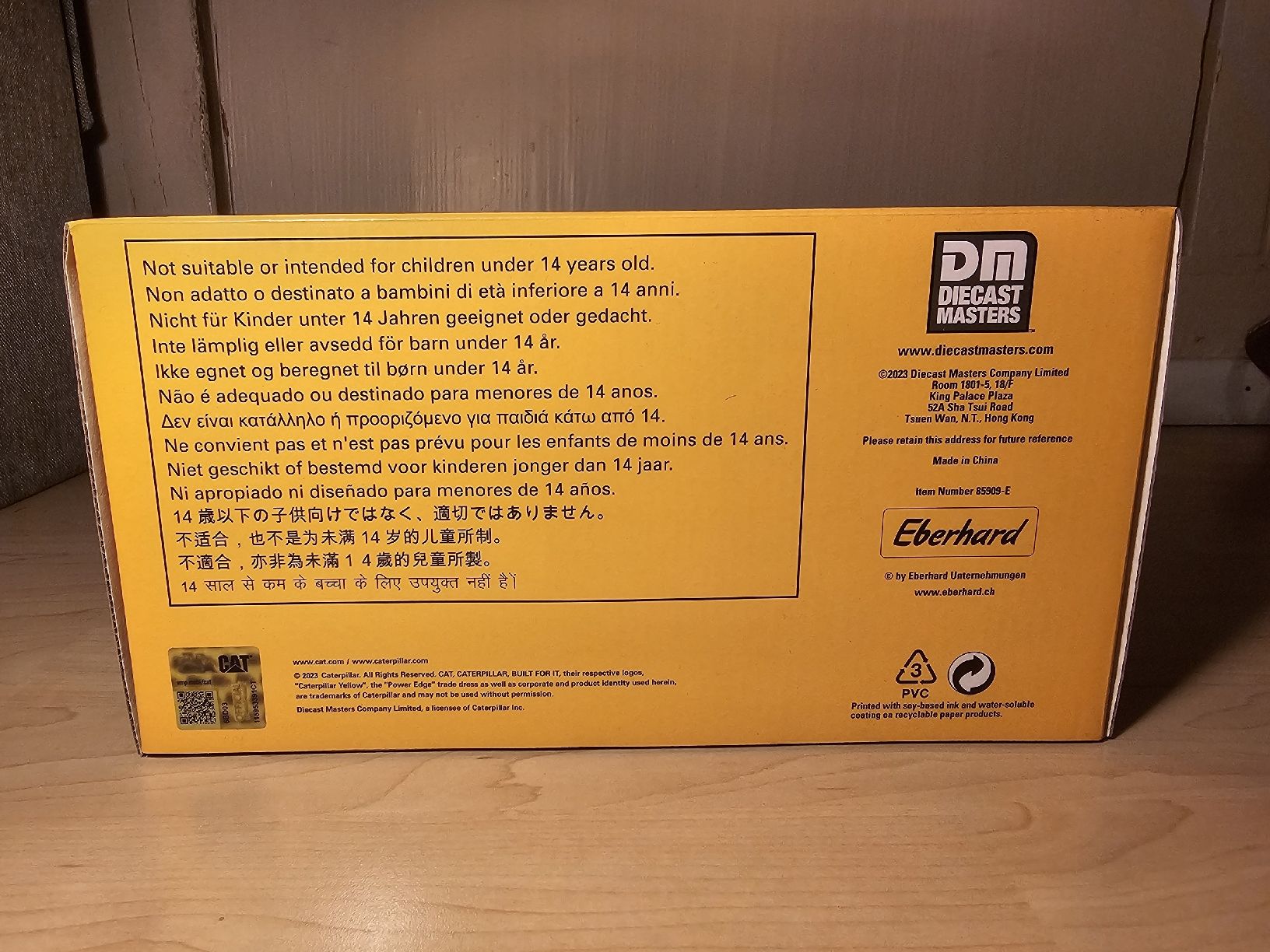 Caterpillar Kits de montage: CAT 775G Eberhard 1:50 – Neuf avec emballage d'origine à Ernetschwil par Volvo0815 3