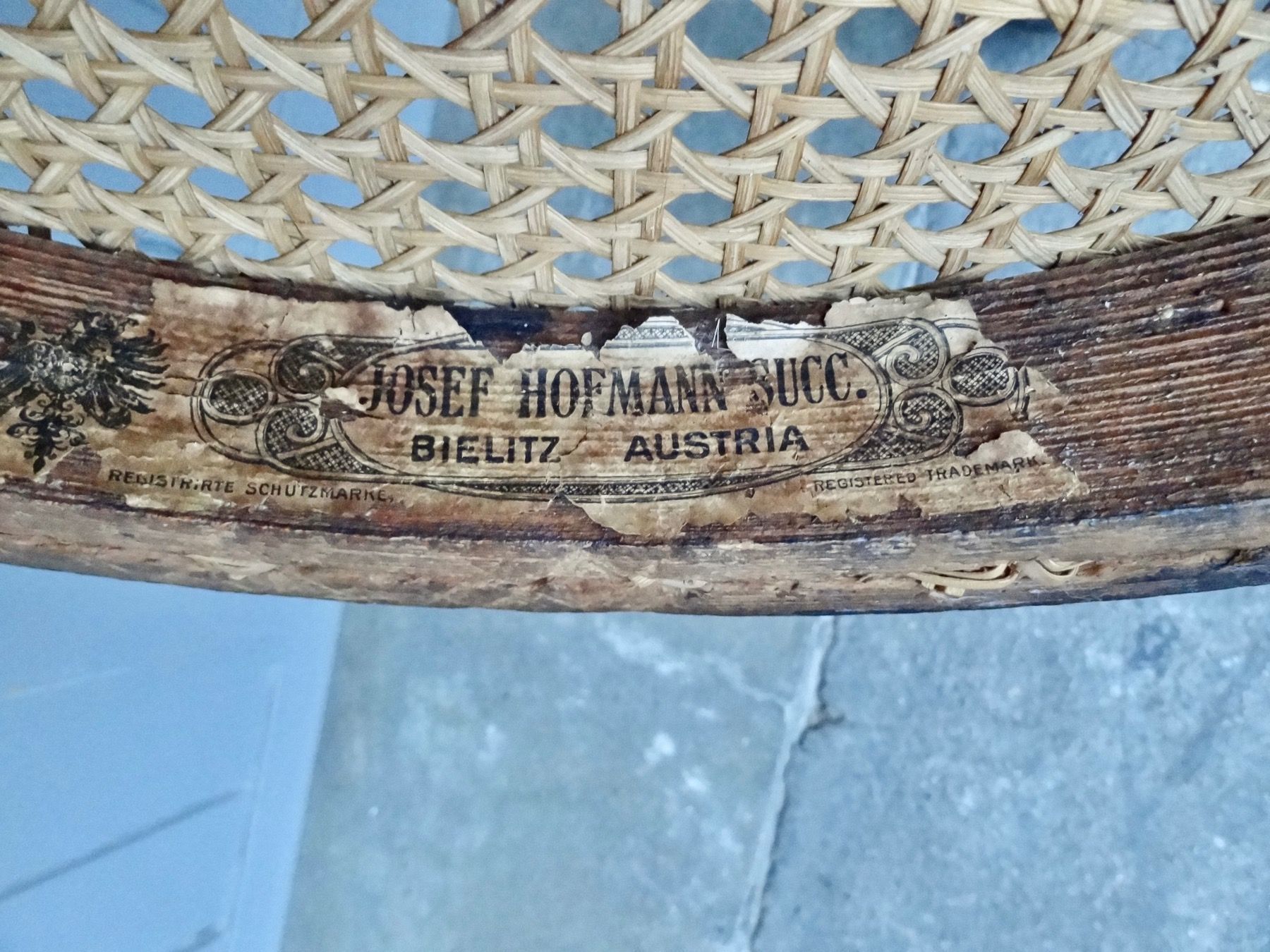 Stühle: Grosi's Bugholzstuhl Hofmann Austria – Gebraucht aus Kerzers von zimmergruen 9