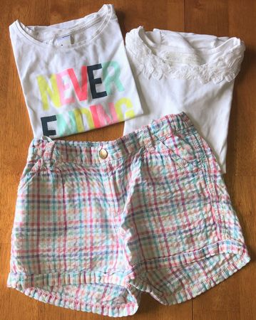 Lot d'habits Kleiderpaket 134