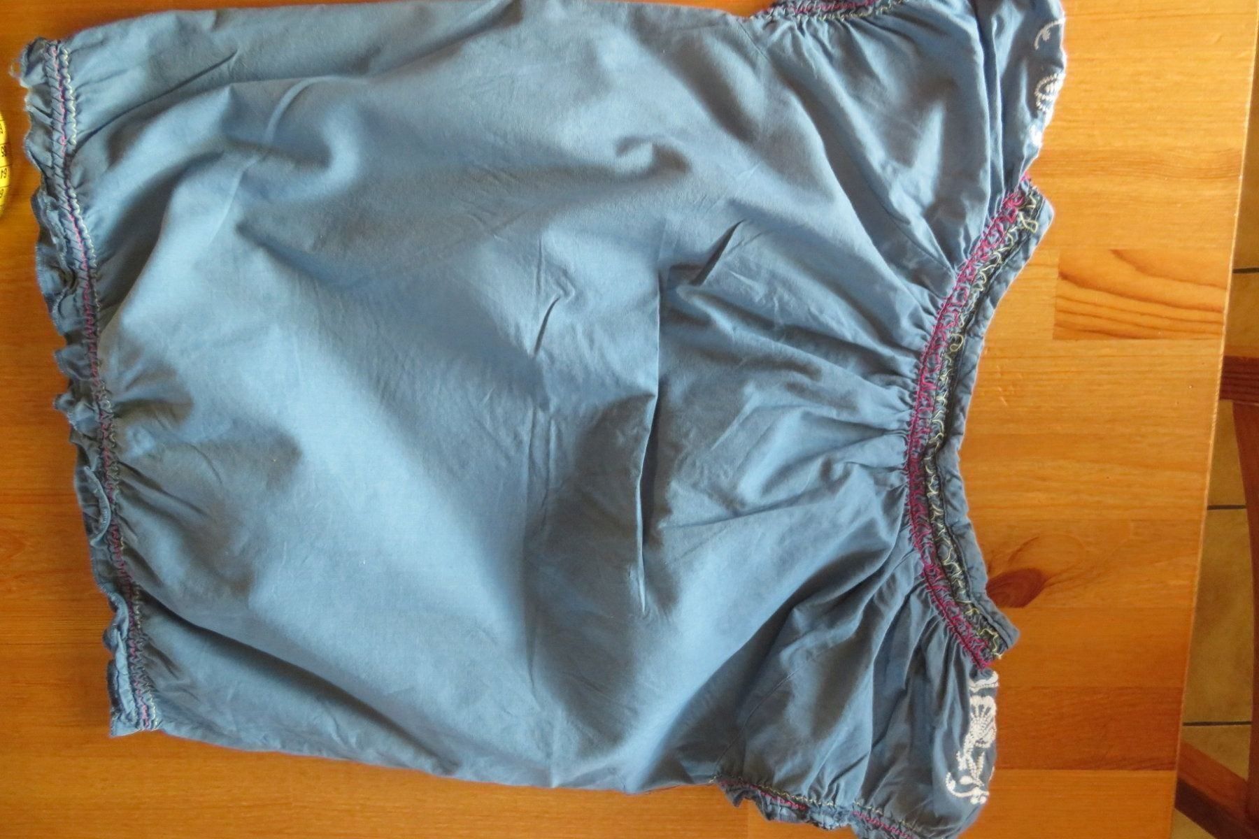 Camicette, T-shirt & Top: Sommer Bluse INSIDE in Gr. S/140 – Usato da Steckborn venduto da Bibendum02 4