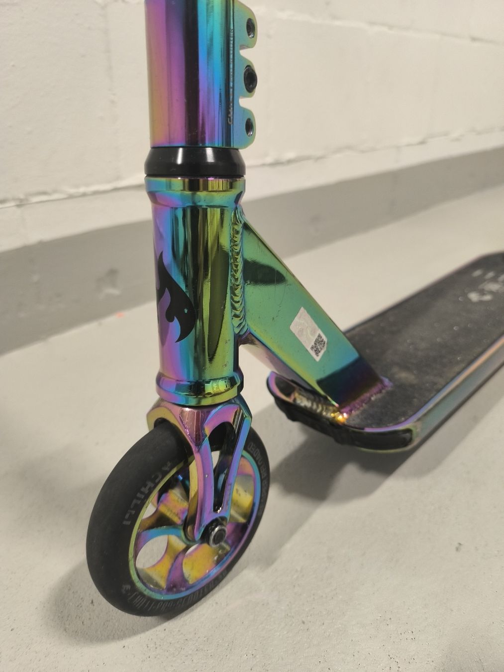 Chilli Kickboard: Chilli Pro Scooter Reaper Reloaded, Neochrome – Usato da Niederweningen venduto da Naturenextlevel 1