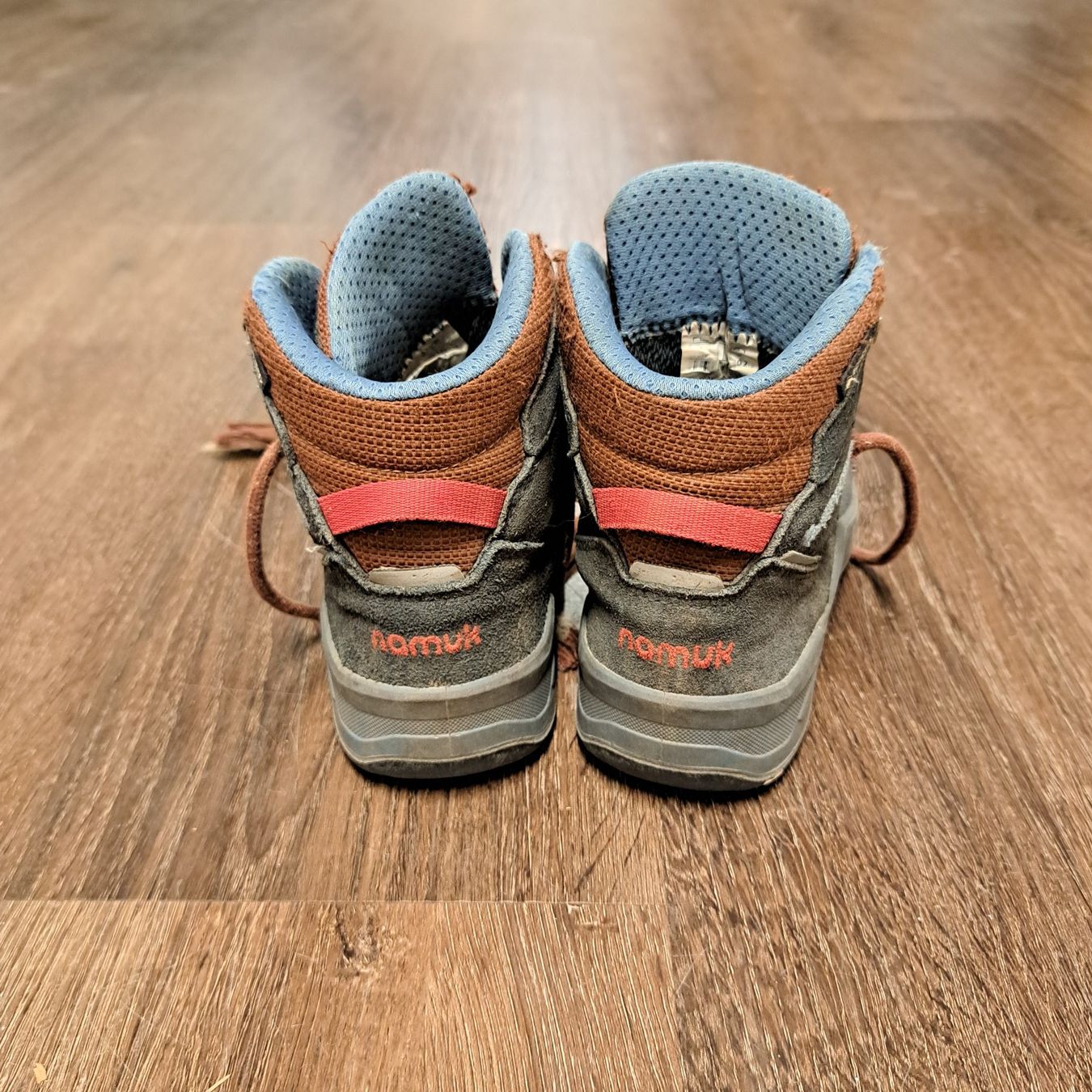 Scarpe per ragazzi: Wanderschuhe Namuk-Lowa Grösse 32 – Usato da Brütten venduto da AndreaA07 1