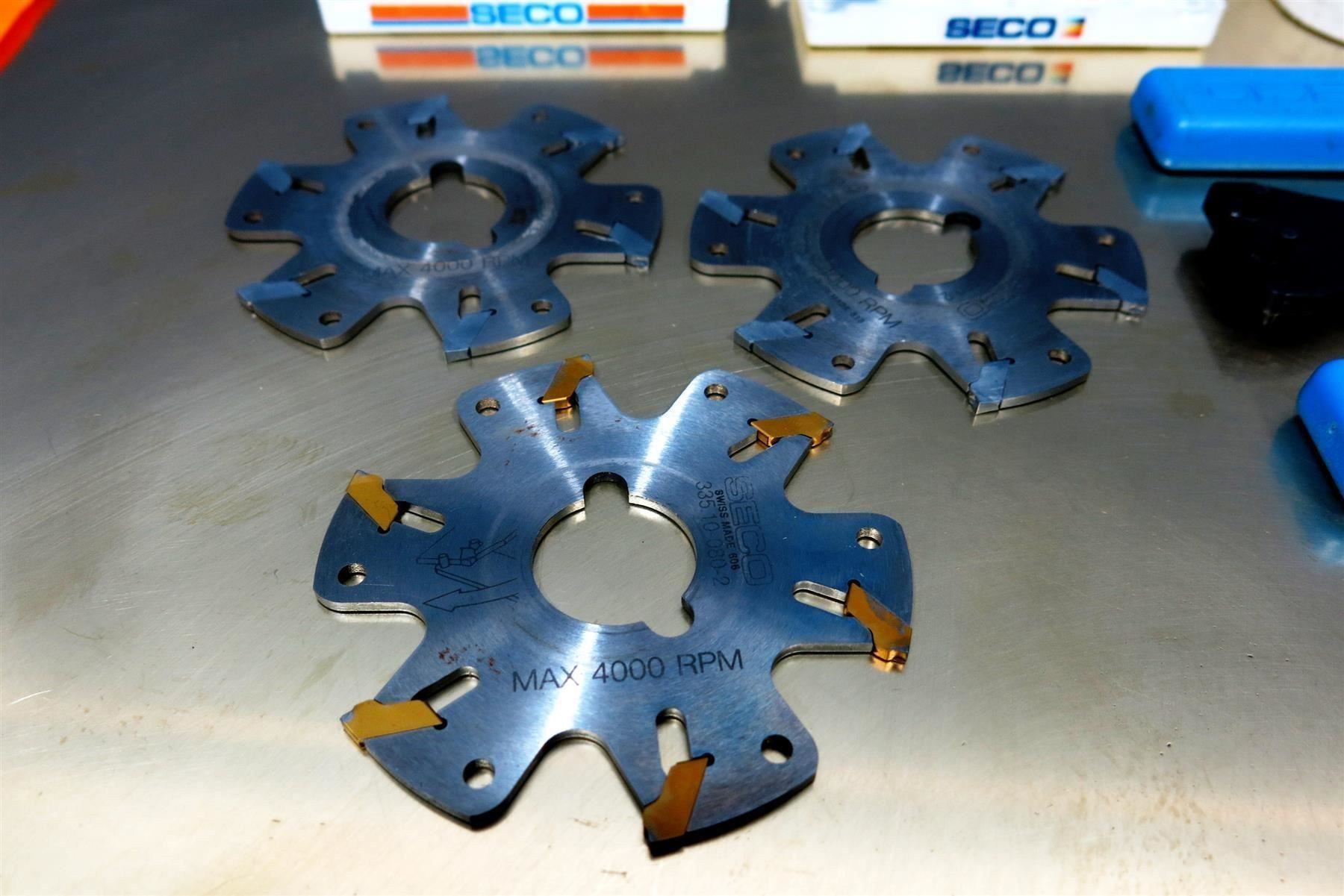 Tutti gli attrezzi: 3x Scheibenfräser Seco 335.10-080-2 – Usato da Laufenburg venduto da Sirluger