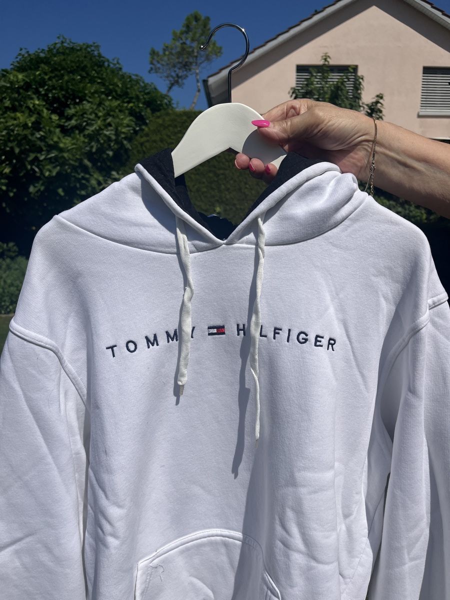 Tommy Hilfiger Pulls & Sweat-shirts: Tommy Hilfiger Pullover weiss – D'occasion à Zürich par mel_258
