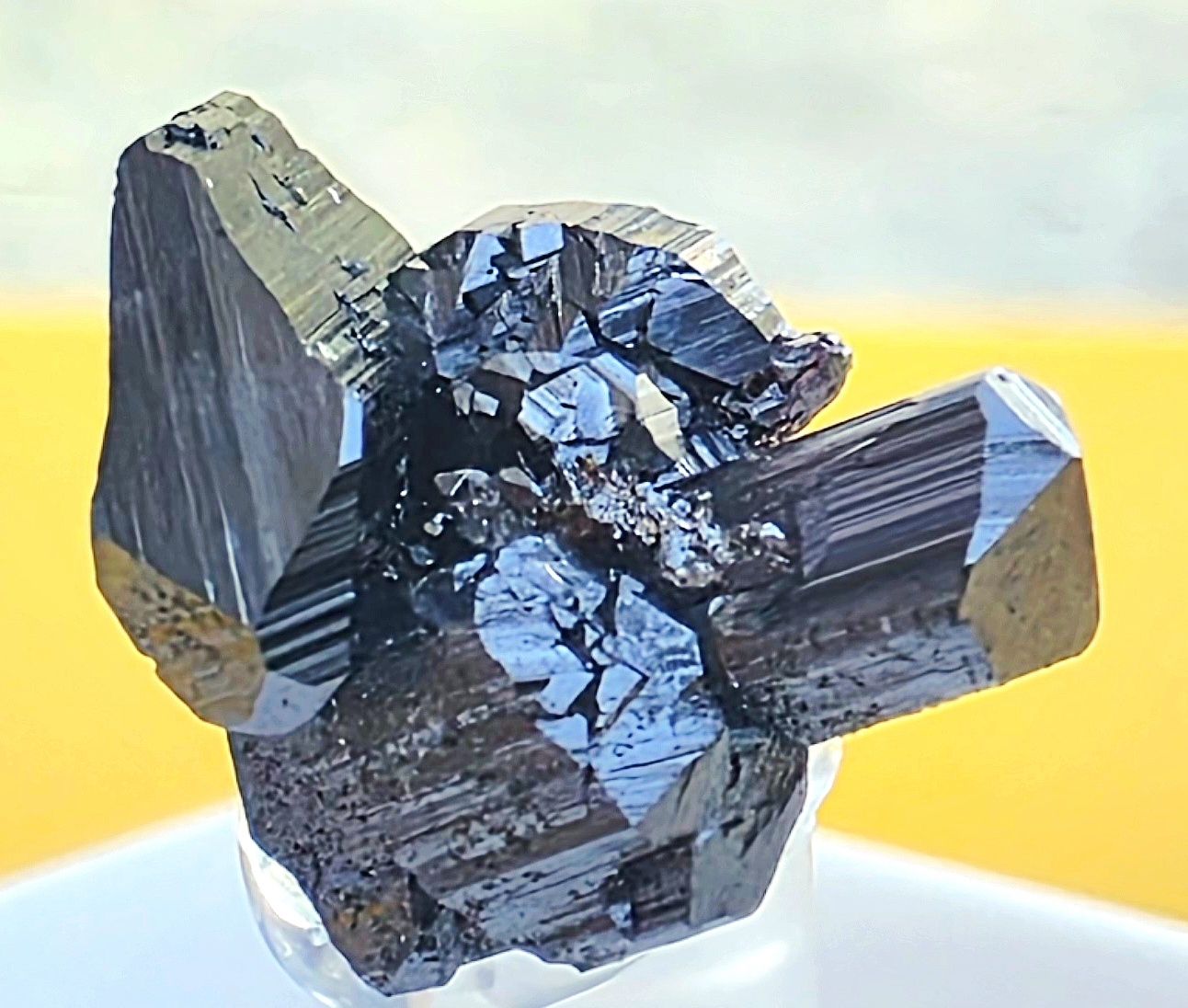 Minerali & Pietre curative: Rutil Zwilling mit einem prismstischen Rutil in Kombination – Usato da Glis venduto da nbu_65ys 3