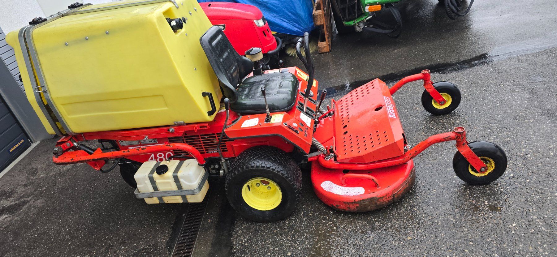 Rasenmäher: Rasenmäher Traktor Aufsitzmäher mit Zubehör – Gebraucht aus Rain von Fafan069 1