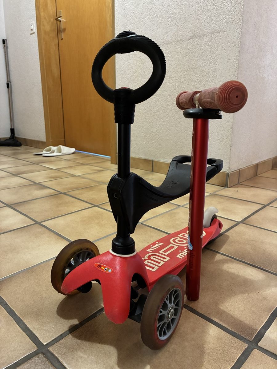 Micro Kickboard: Micro Mini 3-in-1 scooter with Giro Rascal helmet – Usato da Wittnau venduto da nef_tr8j
