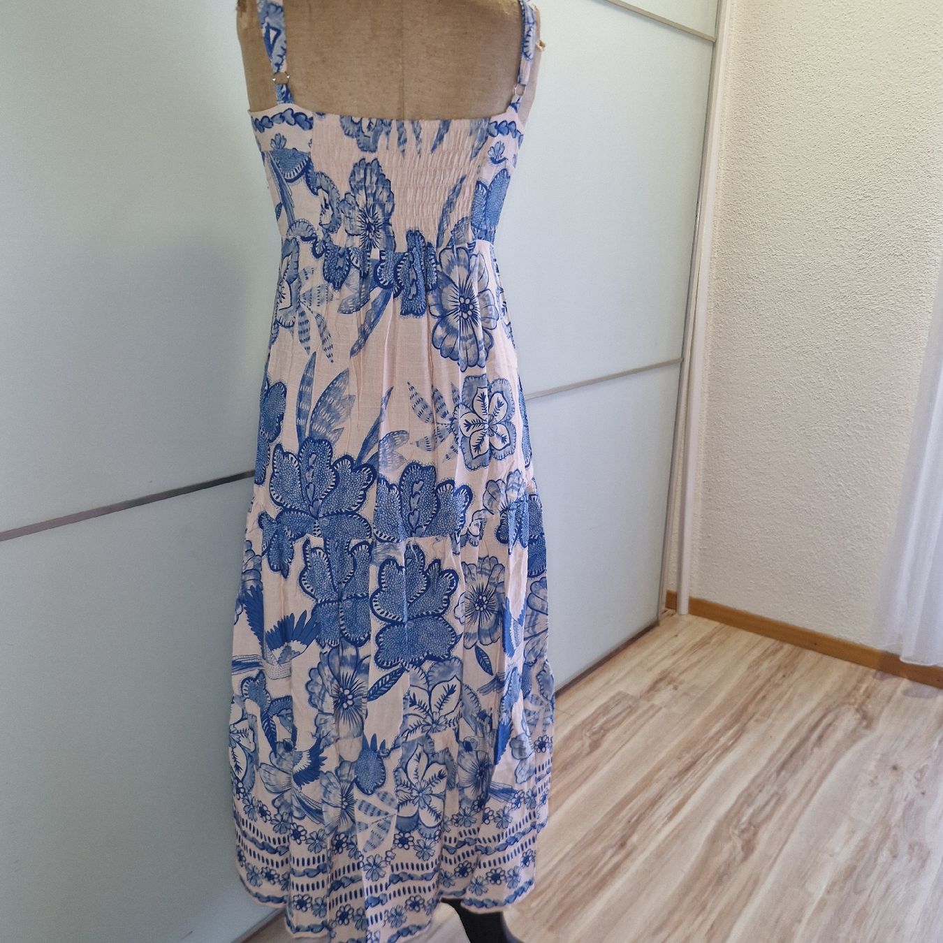 Vestiti: Sommerliches Kleid mit Blumenmuster - Grösse M / 38 – Nuovo (secondo la descrizione) da Gwatt (Thun) venduto da Letzte-Chance-II 2