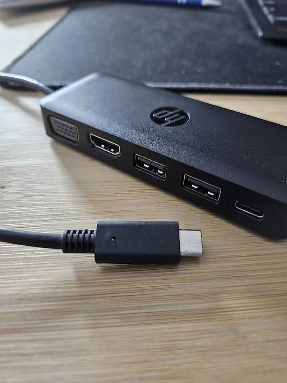 Hub & Switch: USB-C Hub – Usato da Scherz venduto da pac_tw6k 1