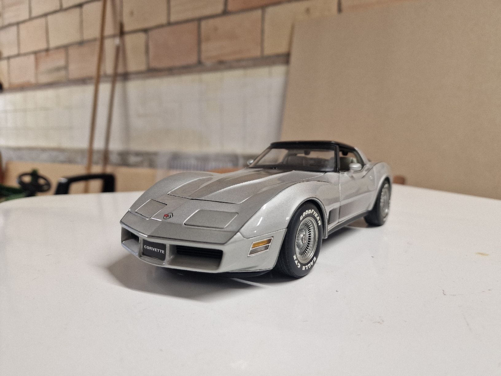 Autoart Modellautos: Corvette C3 1982 Autoart 1:18 – Neu (gemäss Beschreibung) aus Alberswil von R21Turbo 3