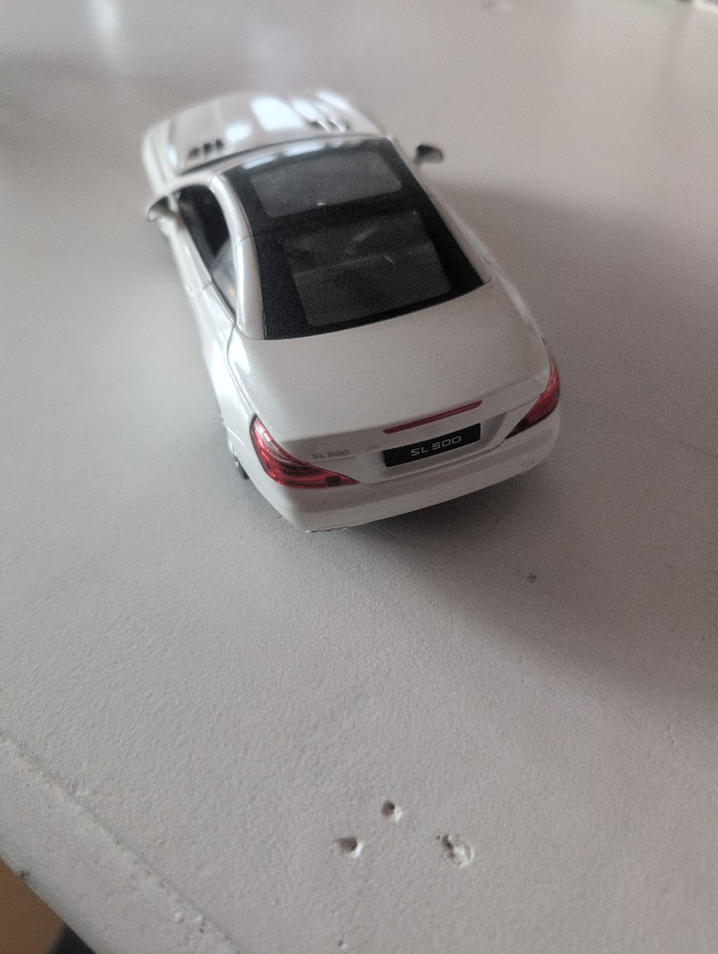 Welly Modellini d'auto: 1/24 SL500 von Welly – Usato da Sulzbach venduto da MercedesV8 3