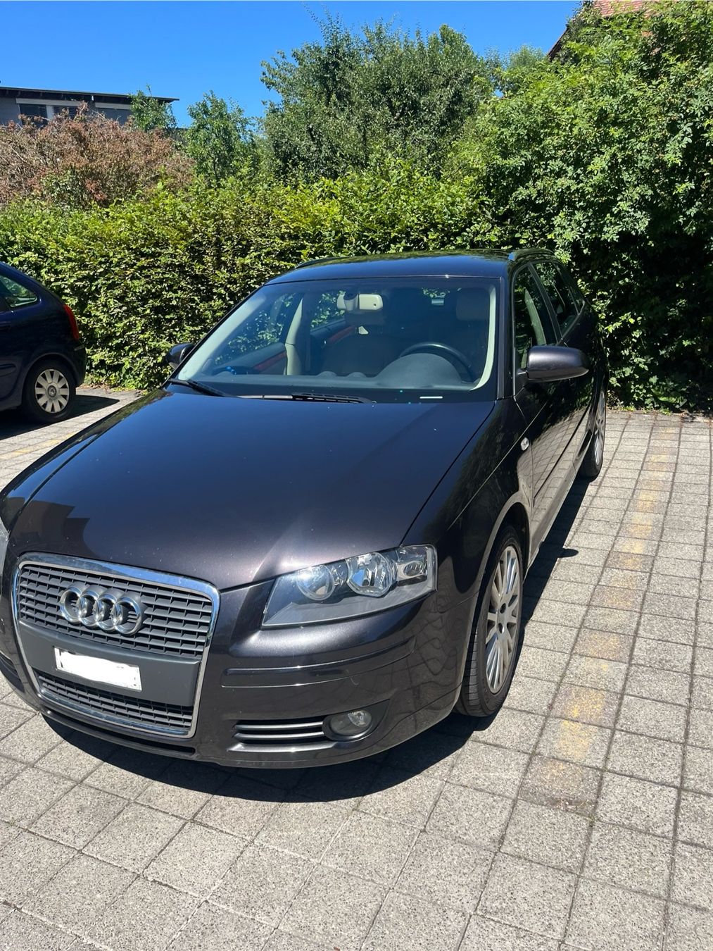Audi Automobili: Audi A3 Sportback 2.0 FSI dunkelgrau – Usato da Bolligen venduto da hyperCompany 1