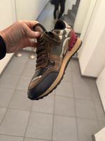 Valentino Sneakers Tarnmuster Leder Frauen Grösse 36