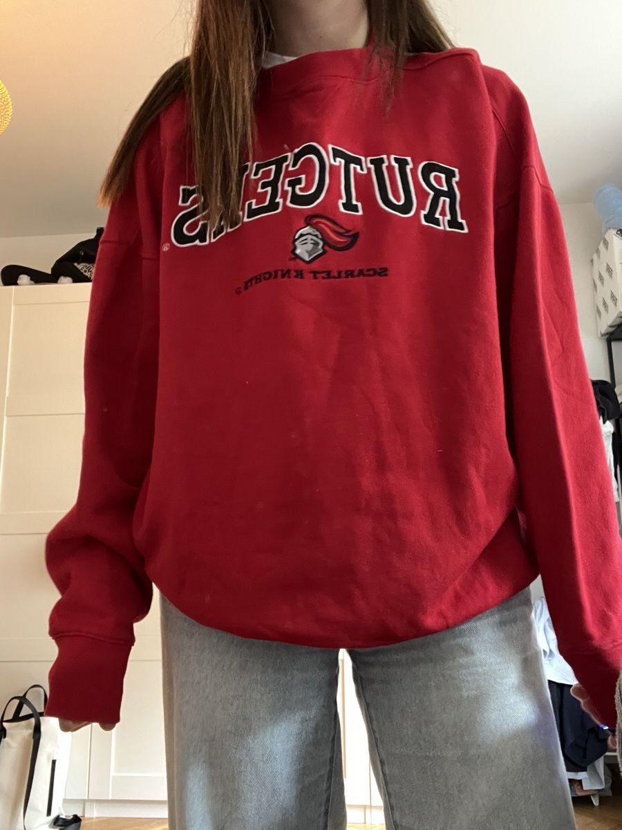 Maglioni & Felpe: vintage sweater – Usato da Bern venduto da lea_wf9x 4