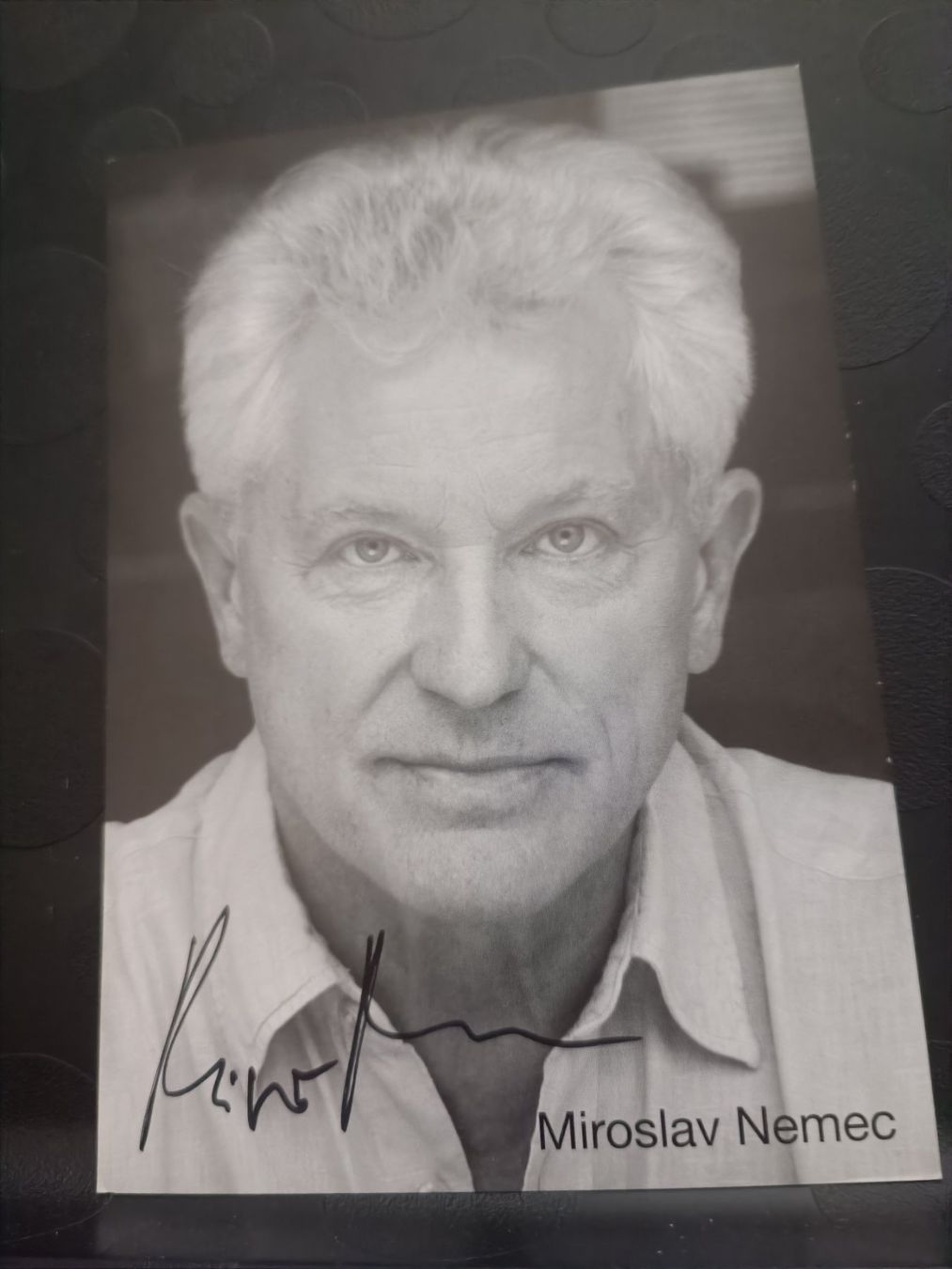 Autografi: Miroslav Nemec - Tatort - handsigniert – Usato da Menziken venduto da Artographs
