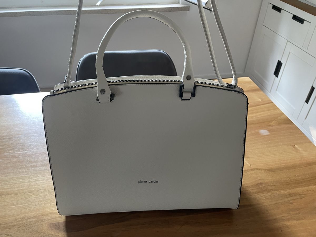 Borse da donna: Handtasche  – Usato da Altstätten SG venduto da Nik2009 3