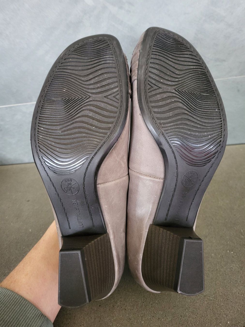 Ara Damenschuhe: Ara Damenpumps Gr. 40 - bequem & stylisch – Gebraucht aus Rünenberg von Bille77 5