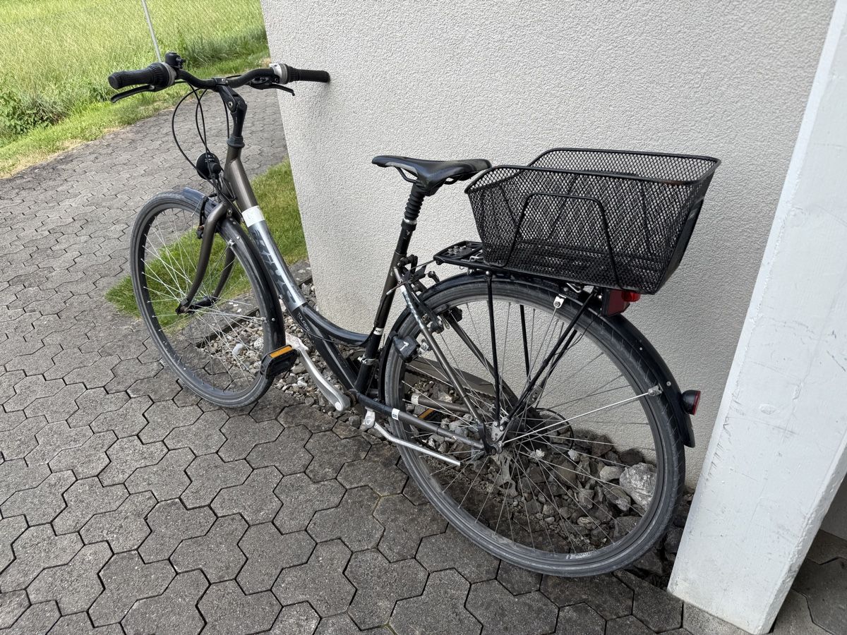 Bixs Biciclette: BiXS damen Velo mit Korb 28 Zoll – Usato da Giswil venduto da urr_7c5j 6