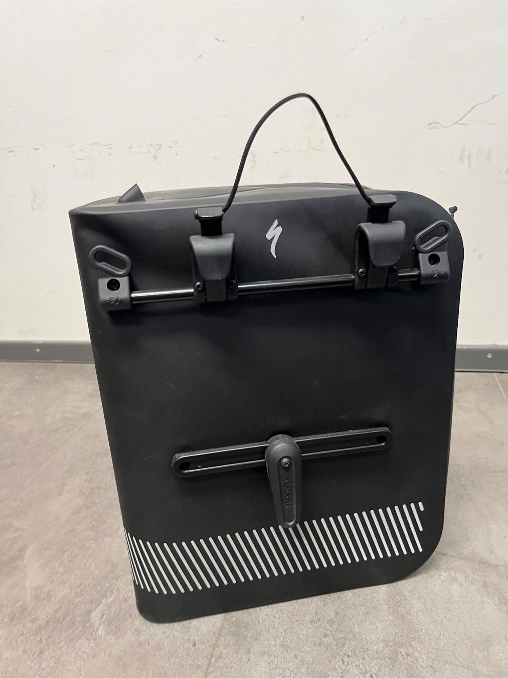 Taschen: Specialized Fahrradtasche rechts – Gebraucht aus Rapperswil SG von stromvelo 1