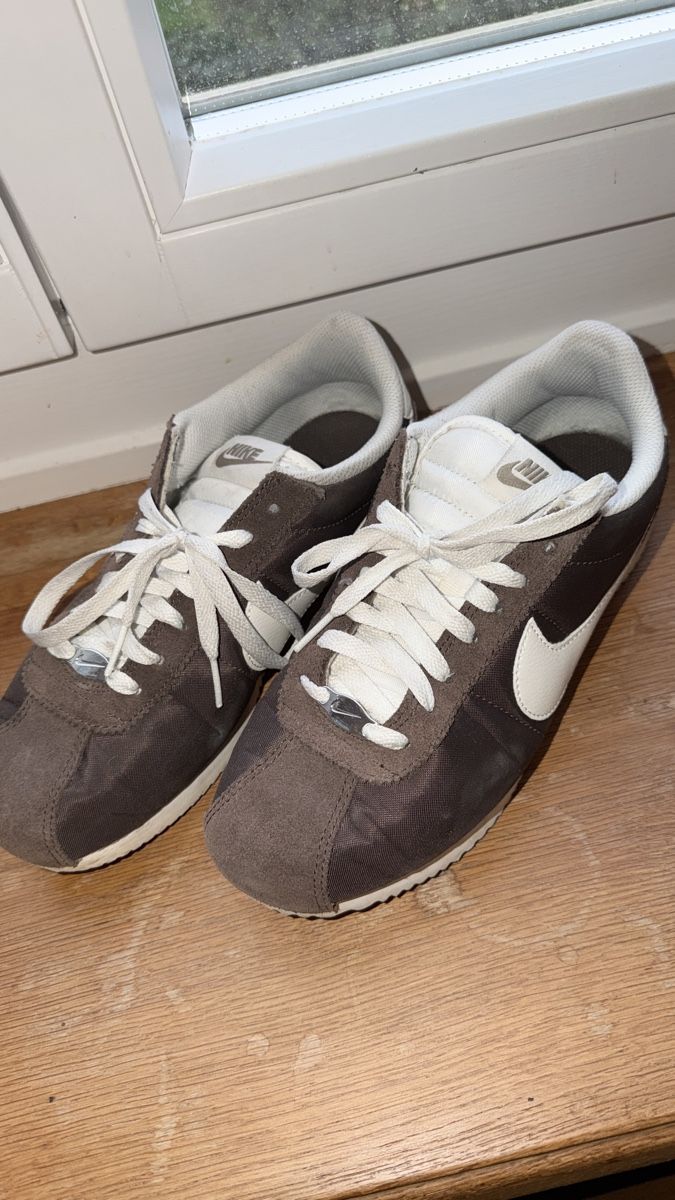 Nike Scarpe da donna: Nike Cortez Braun, Gr. 40 – Usato da Bern venduto da sshueli