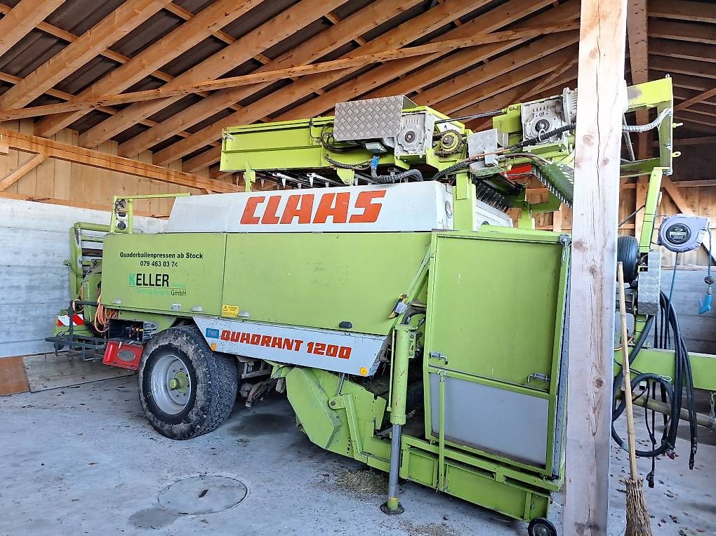 Tutte le macchine: Quaderballenpresse mit Dosiergerät – Usato da Herisau venduto da JD81 1