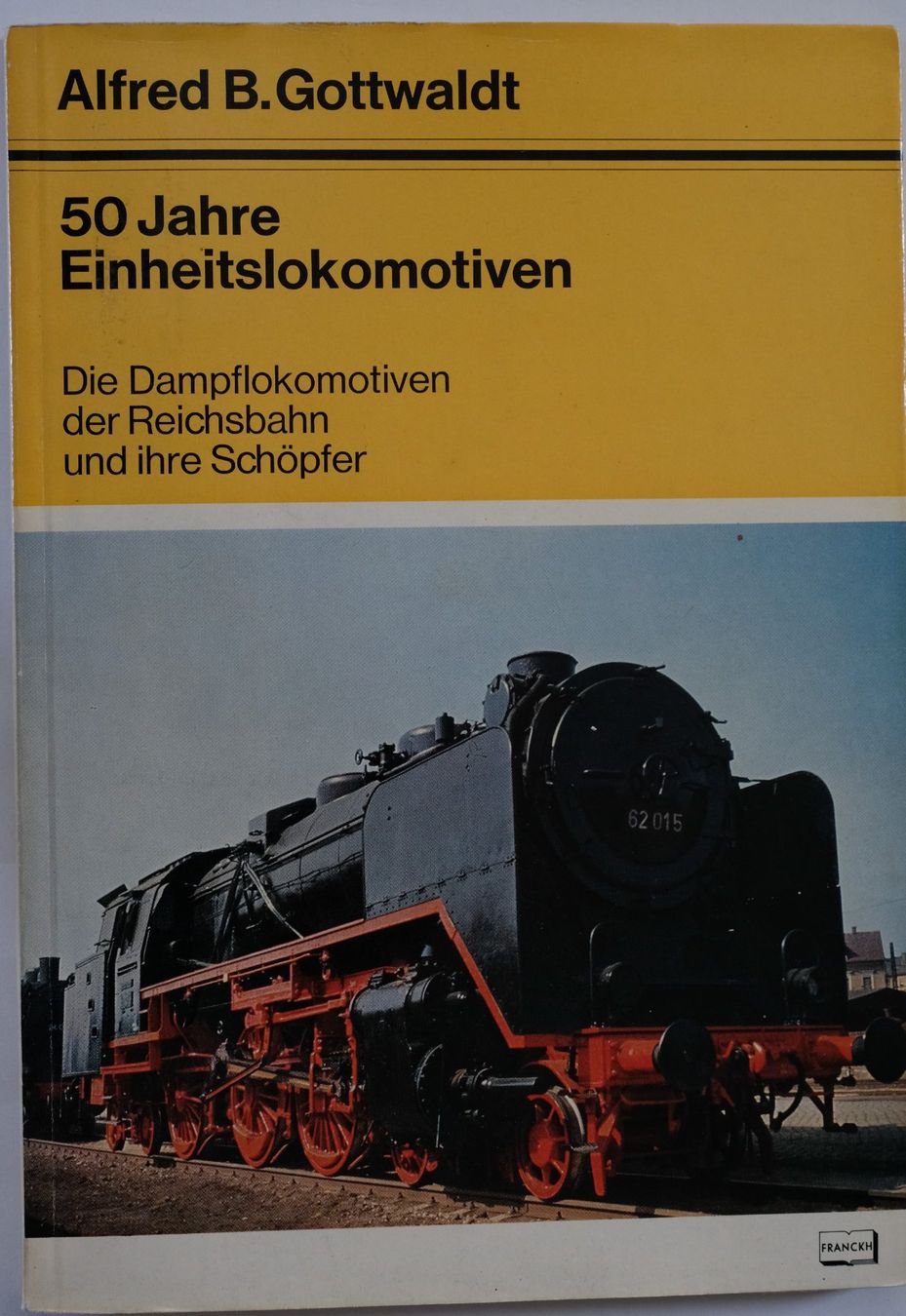 Livres: Los 5 Eisenbahnbücher – D'occasion à Ehrendingen par nicoro50 5