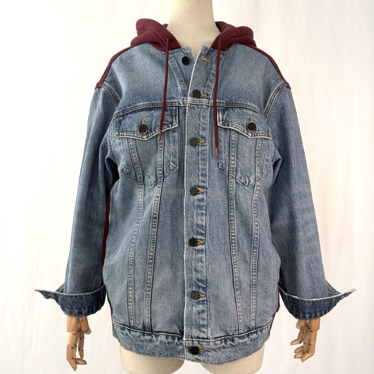 Alexander Wang Giacche: ALEXANDER WANG Denim Jacket – Usato da Emmen venduto da Avviivva_Com2023 1