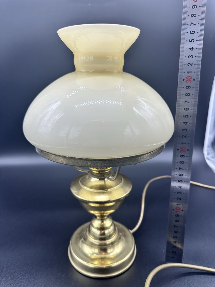 Lampade: Vintage Brass Table Lamp - Perfect Fall Home Decor! – Usato da Villmergen venduto da JacRon 1