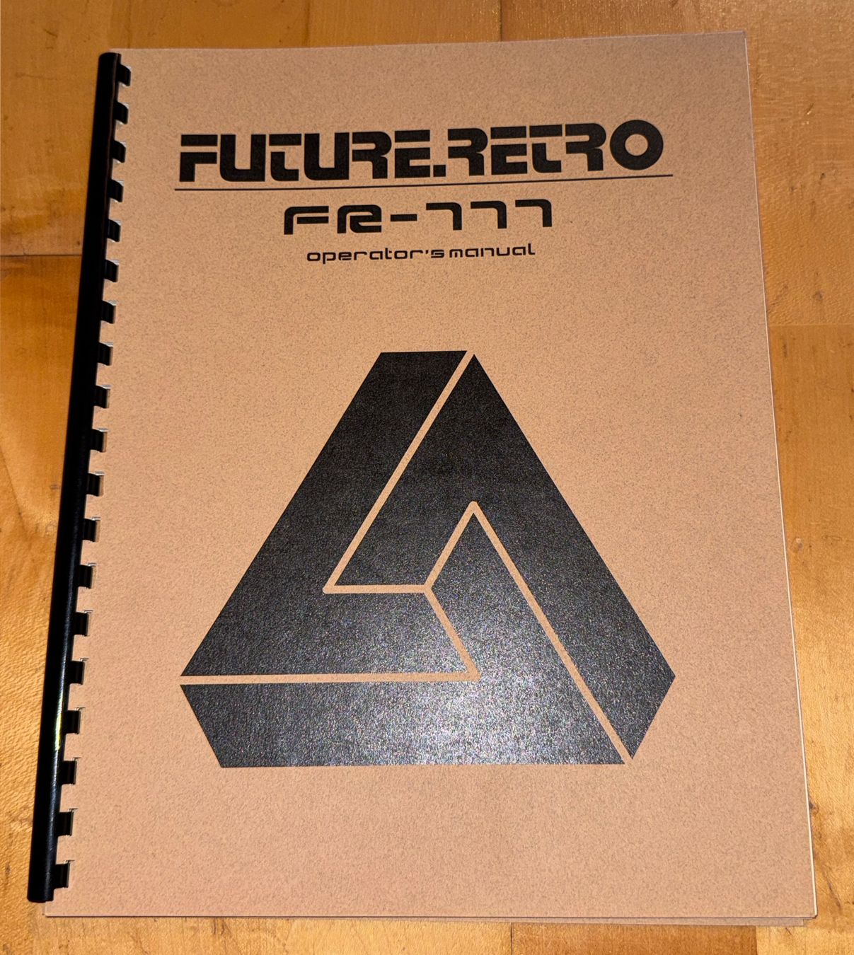 Instruments de musique: Future Retro 777 Original Version von 1997 – D'occasion à Unterengstringen par NOISE 8