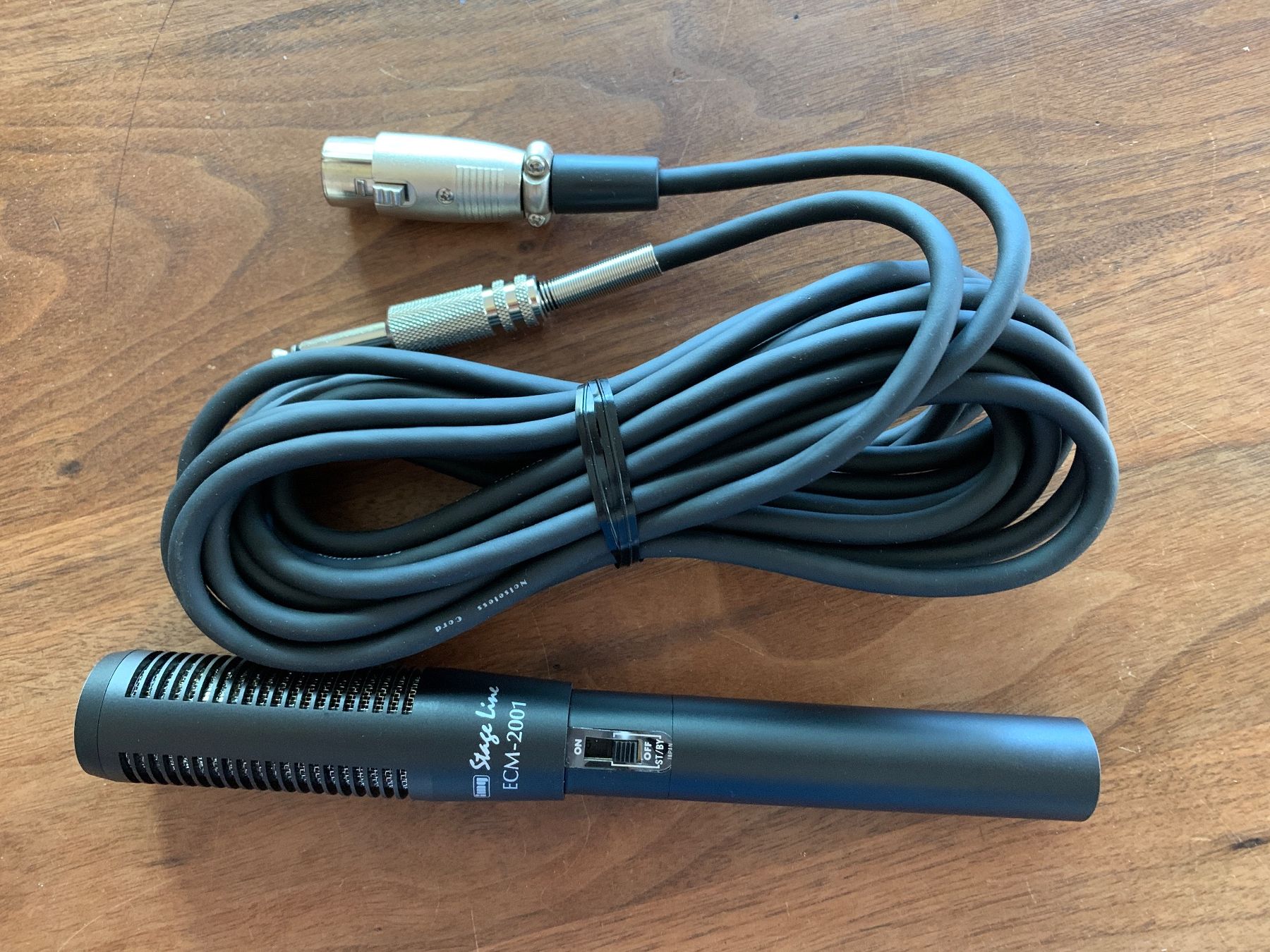 Microfoni: Kondensator Mikrofon mit Kabel, retro – Usato da Wildegg venduto da Elefant42
