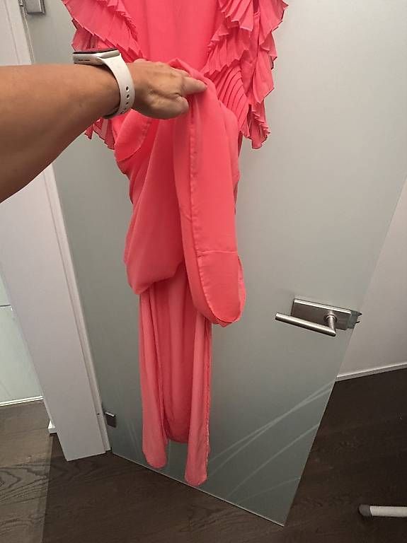 Robes: Abito lungo Guess – D'occasion à Soazza par afa_r6cx 3