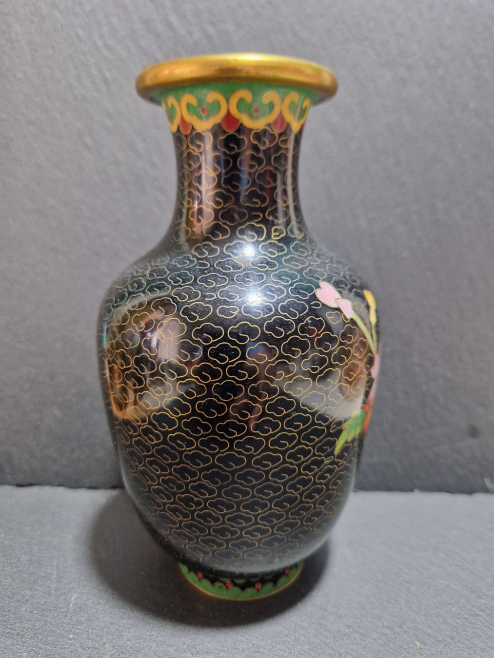 Vasi & Recipienti: Cloisonné Vase China Emaille – Usato da Winterthur venduto da Sadega 1