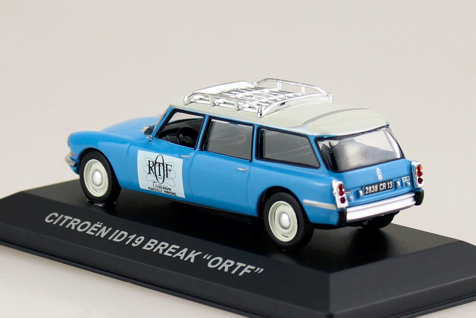 Citroën Modellini d'auto: Citroen ID19 Break "ORTF" 1-43 239 – Nuovo e nell'imballaggio originale da Männedorf venduto da toroloco1953 2