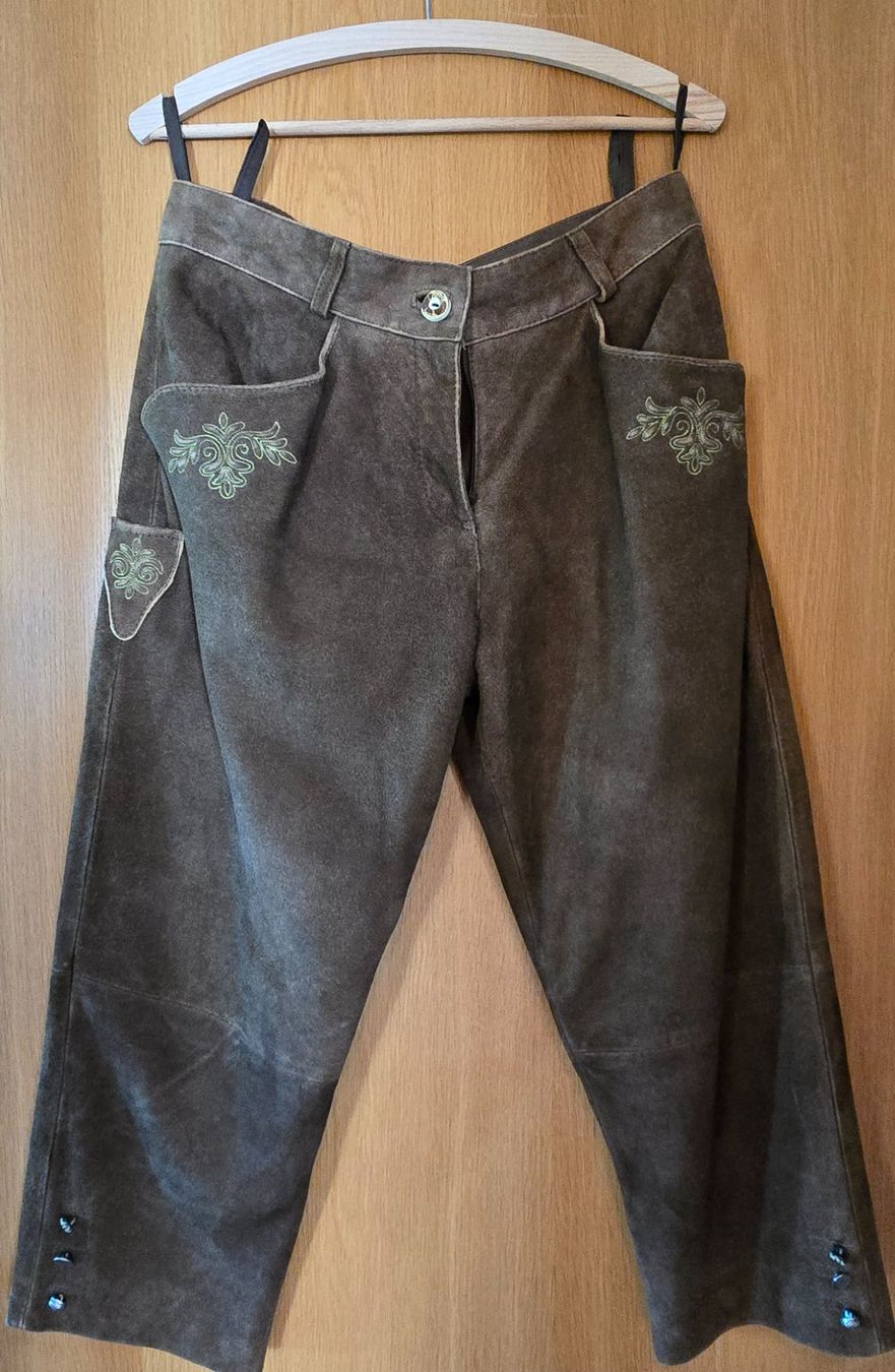 Hosen: Lederhose von Almsach Gr 44 – Gebraucht aus Hinwil von Charon272000