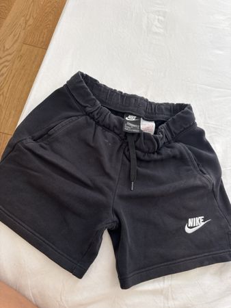 Sports shorts