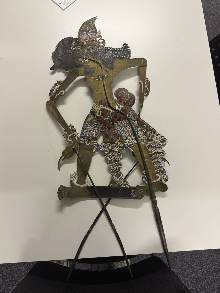 Figuren: Marionette, Wayang Kulit, Java, guter Zustand – Gebraucht aus Zürich von jti_y5fb