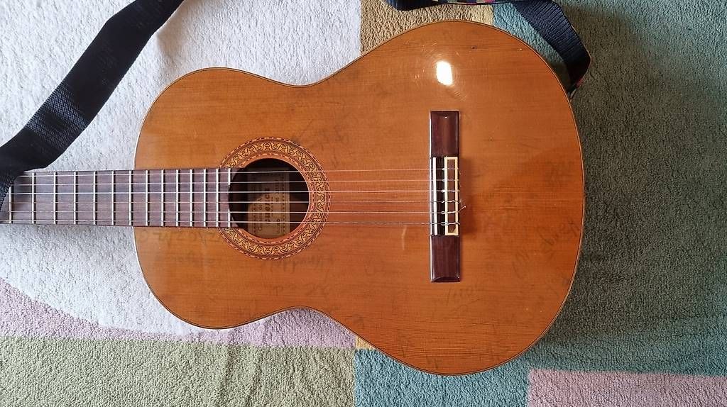 Strumenti musicali: Guitarre – Usato da St. Gallen venduto da mar_bx6m 4