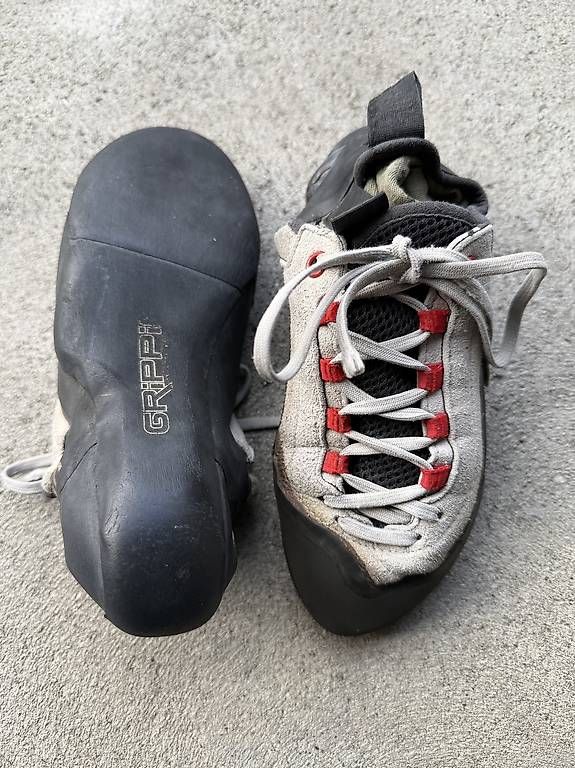 Herrenschuhe: Kletterschuhe Kletterfinken 40 – Gebraucht aus Schmitten FR von FAJost