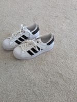 Adidas Superstar Sneakers weiss schwarz guter Zustand 