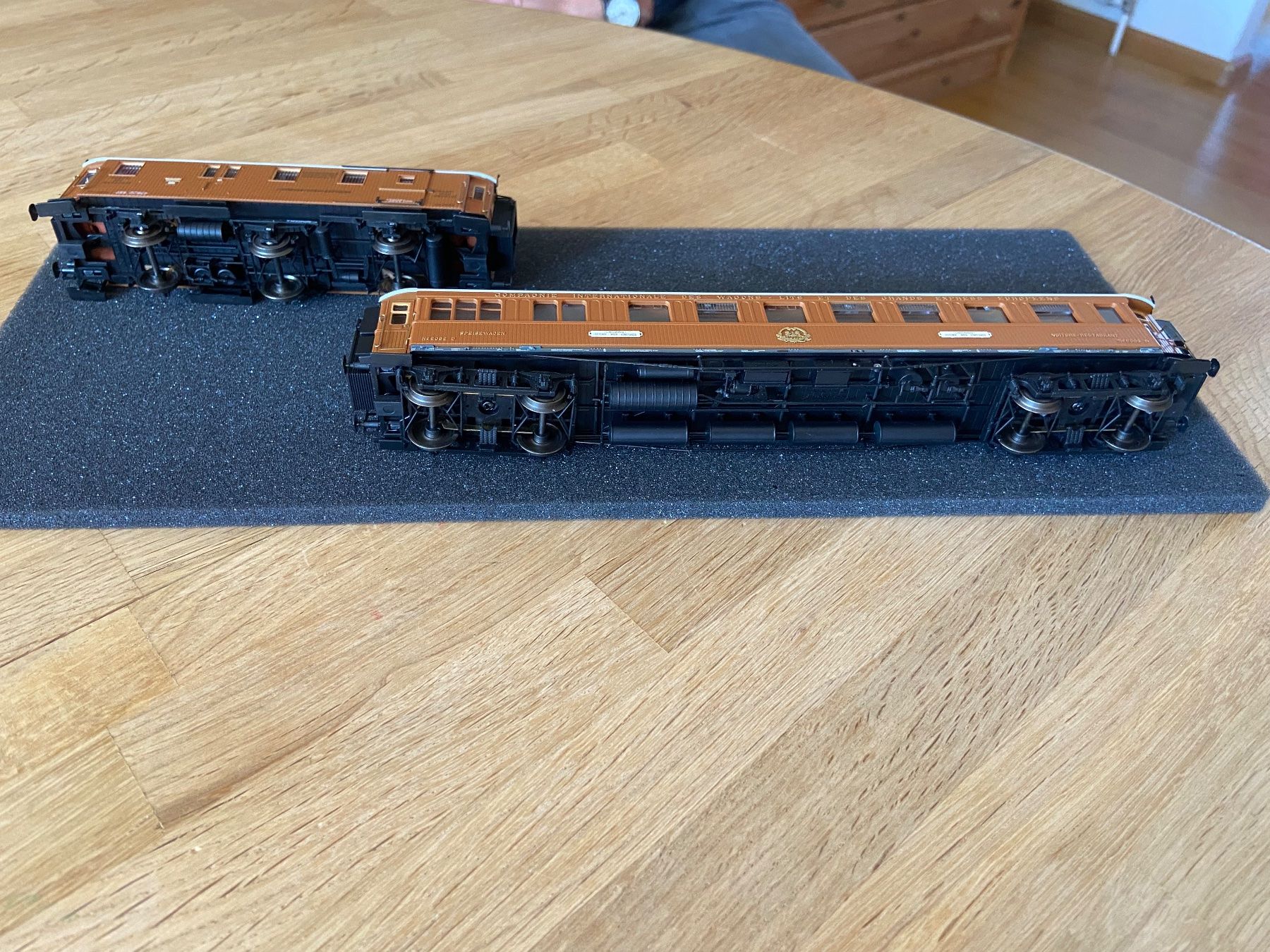 Hobbytrain Modellini di ferrovie: CIWL Hobbytrain H44011 2er Set – Usato da Basel venduto da Relaphe 7